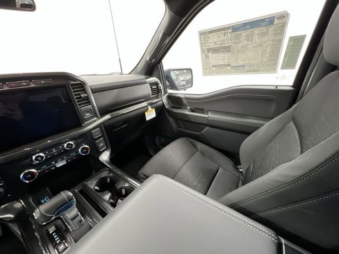 Used 2022 Ford F150 XLT w/ Equipment Group 302A High image 15