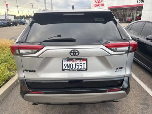 Used 2025 Toyota RAV4 XSE w/ Advanced Technology Package AWD/4WD image 3