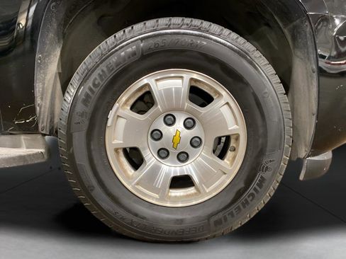 Used 2010 Chevrolet Tahoe LS w/ Interior Plus Package image 18