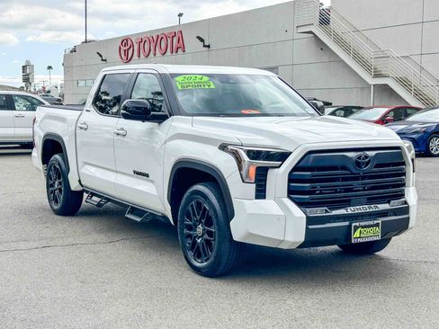 Used 2024 Toyota Tundra Limited AWD/4WD image 3