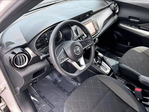 Used 2020 Nissan Kicks SV FWD image 14