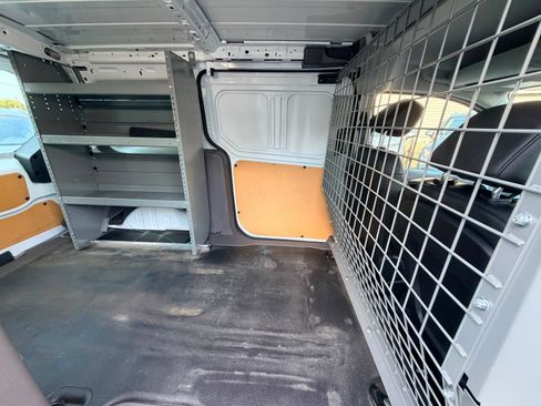 Used 2022 Ford Transit Connect XL FWD image 18