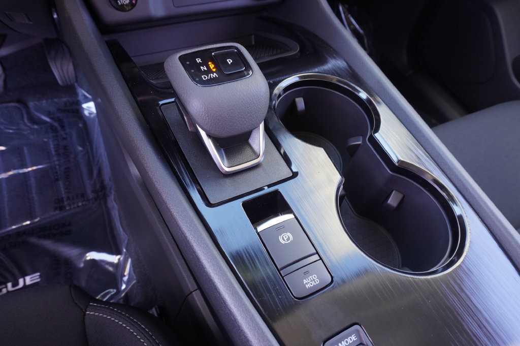 New 2027 Nissan Rogue S FWD image 18