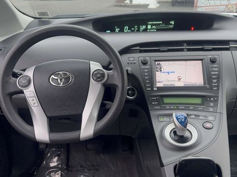 Used 2011 Toyota Prius Three image 12