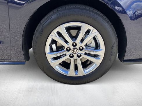 Certified 2023 Toyota Sienna XSE w/ XSE Plus Package AWD/4WD image 14