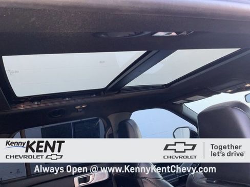 Used 2022 Ford Explorer ST w/ Equipment Group 401A image 13