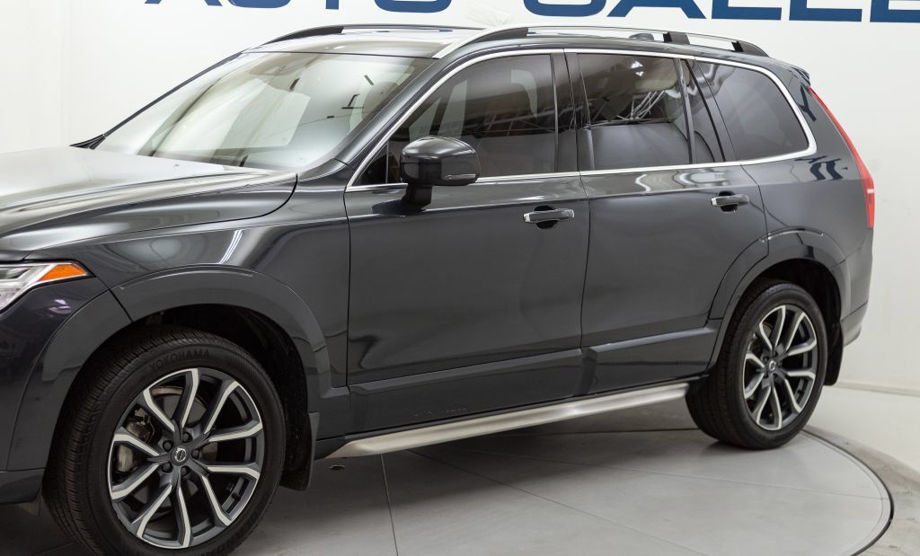 Used 2016 Volvo XC90 T6 Momentum w/ Momentum Plus Package AWD/4WD image 10