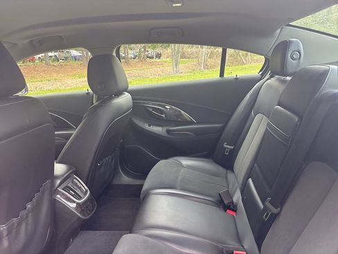 Used 2016 Buick LaCrosse image 9