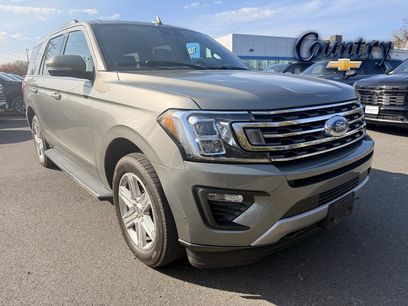 Used 2019 Ford Expedition XLT w/ Equipment Group 202A