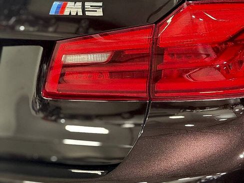 Used 2019 BMW M5 w/ Executive Package image 39