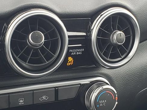 Certified 2025 Nissan Sentra S FWD image 34