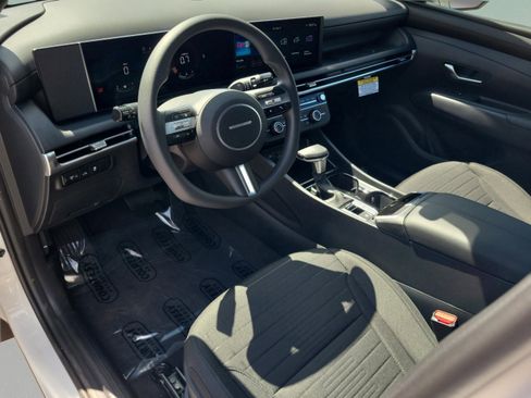 New 2026 Hyundai Santa Cruz SE image 15