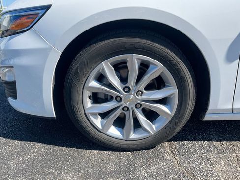 Used 2025 Chevrolet Malibu LT FWD image 33