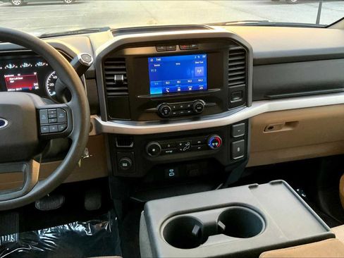 Used 2023 Ford F150 2WD SuperCrew image 6