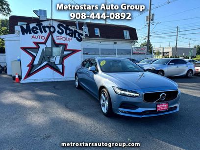 Used 2018 Volvo S90 T5 Momentum w/ Convenience Package