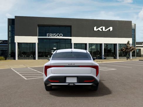 New 2026 Kia K4 EX FWD image 5