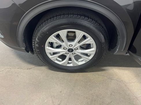 Used 2024 Ford Escape Active FWD image 30