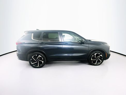 Used 2024 Mitsubishi Outlander SE FWD image 10