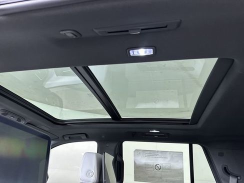 New 2025 Chevrolet Tahoe Premier AWD/4WD image 19