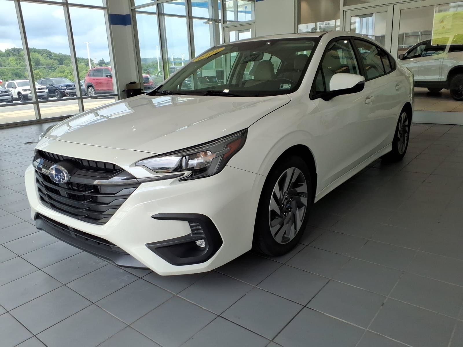 Certified 2025 Subaru Legacy Limited AWD/4WD image 8