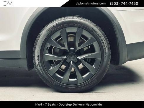 Used 2023 Tesla Model X AWD/4WD image 41
