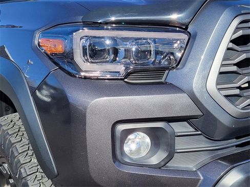Used 2021 Toyota Tacoma 4x4 Double Cab image 5