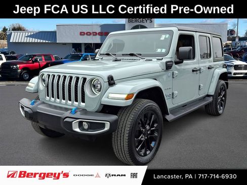 Used 2023 Jeep Wrangler Unlimited Sahara w/ Cold Weather Group image 1