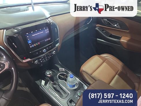 Used 2020 Chevrolet Traverse High Country FWD image 13