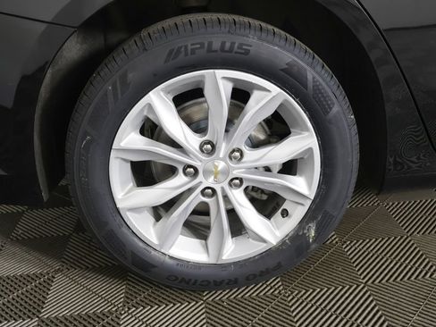 Used 2025 Chevrolet Malibu LT FWD image 18
