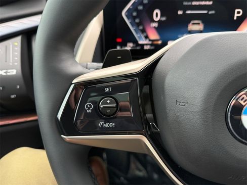 Certified 2025 BMW X3 xDrive30i w/ Premium Package image 30