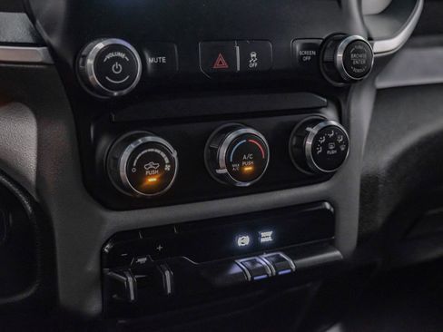 Used 2022 RAM 3500 Lone Star image 27