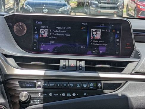 Used 2021 Lexus ES 350 w/ Premium Package FWD image 18