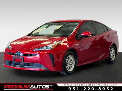 Used 2022 Toyota Prius L Eco