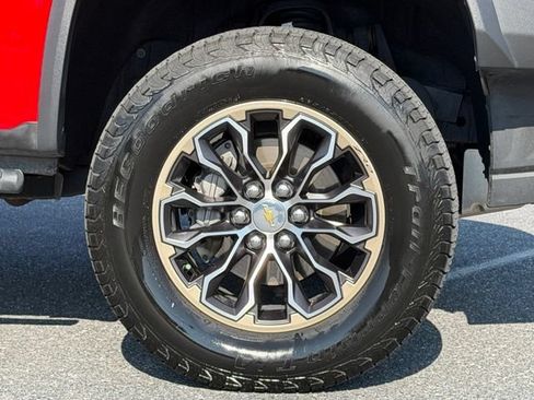 Certified 2019 Chevrolet Colorado ZR2 AWD/4WD image 18