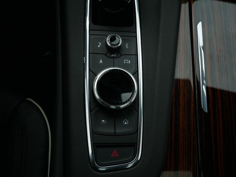 Certified 2023 Cadillac Escalade ESV Premium Luxury w/ LPO, Floor Liner Package AWD/4WD image 29