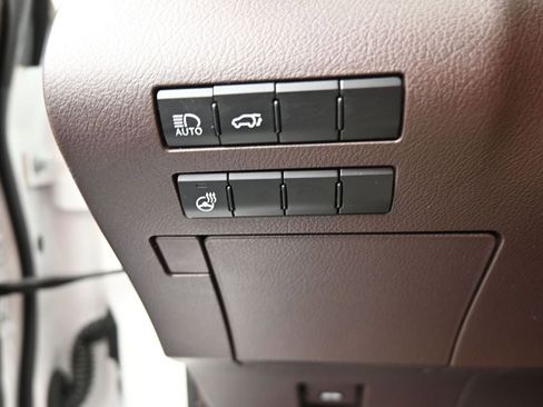 Used 2020 Lexus RX 350L FWD w/ Premium Package image 35