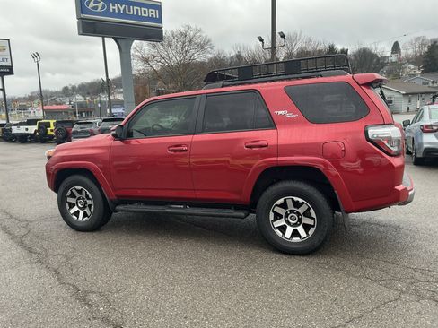 Used 2022 Toyota 4Runner TRD Off-Road Premium image 7