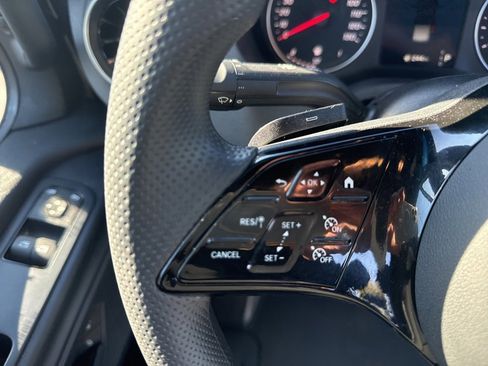 Used 2025 Mercedes-Benz Sprinter 2500 image 12