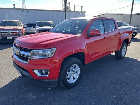 Used 2019 Chevrolet Colorado LT w/ LT Convenience Package image 2