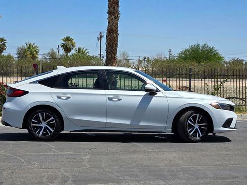 Used 2024 Honda Civic LX image 3