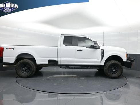 Used 2023 Ford F250 XL w/ XL Off-Road Package image 8