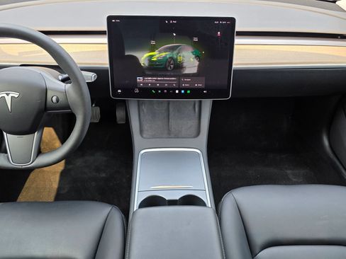 Used 2023 Tesla Model 3 Standard Range RWD image 16