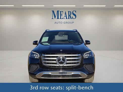 Used 2025 Mercedes-Benz GLS 450 4MATIC image 9