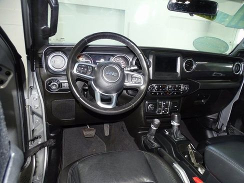 Certified 2021 Jeep Wrangler Unlimited Sahara image 4