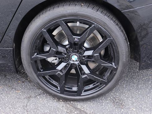 Used 2026 BMW 330i Sedan w/ M Sport Package image 40