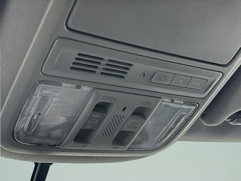 Used 2017 Honda Pilot EX-L image 36
