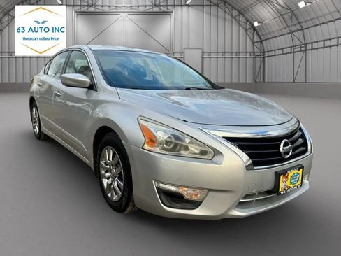 Used 2015 Nissan Altima 2.5 S w/ Power Driver Seat Package FWD image 7