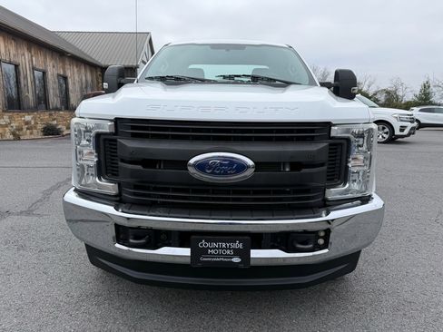 Used 2019 Ford F250 XL w/ Power Equipment Group image 10