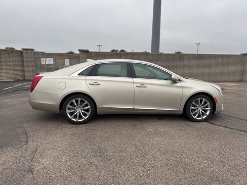 Used 2016 Cadillac XTS Premium FWD image 8