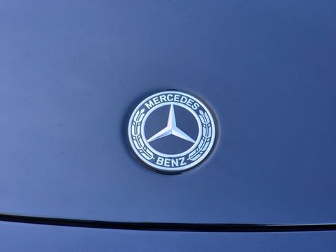 Used 2022 Mercedes-Benz GLB 250 image 17
